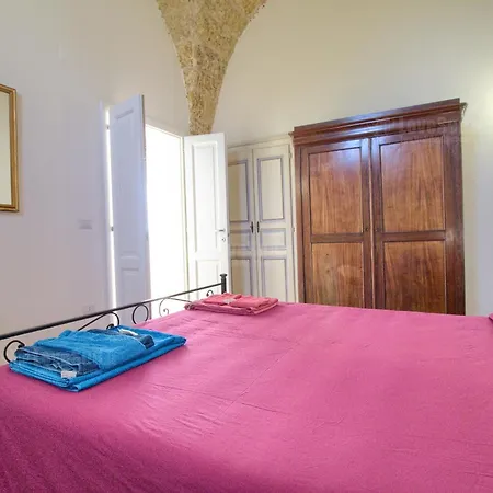 Corte Romana Gagliano del Capo